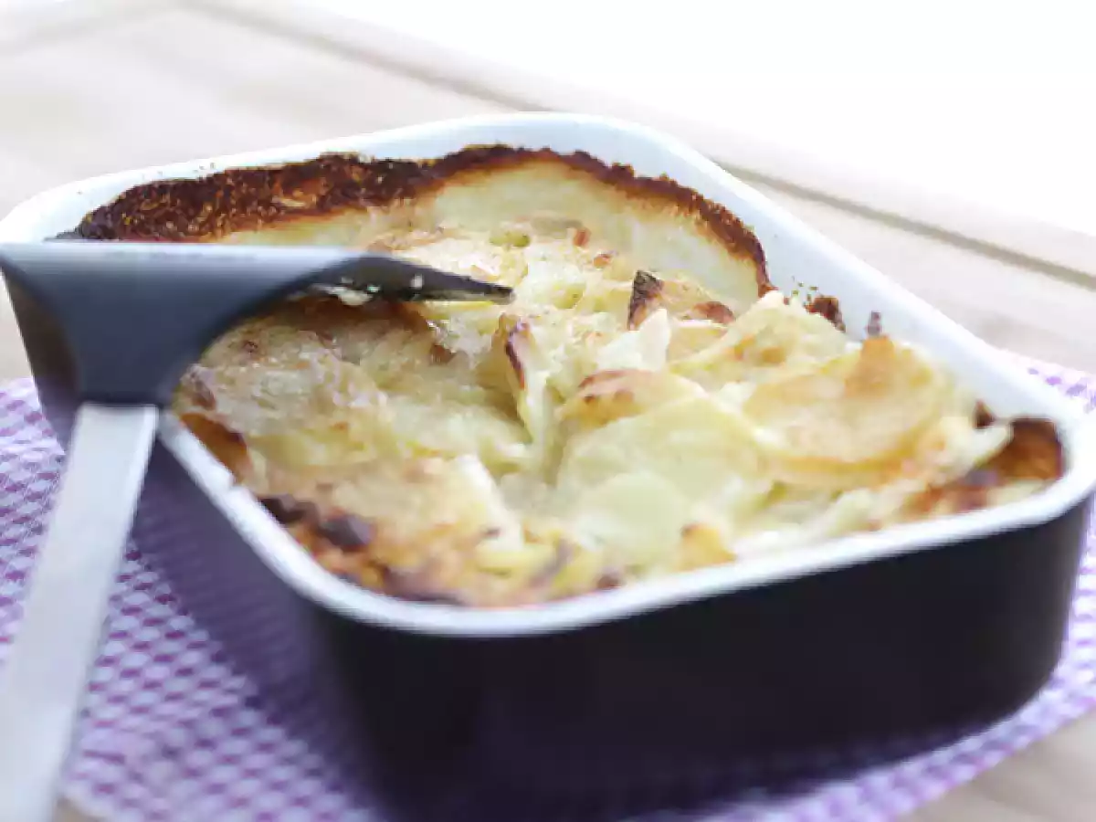 Gratin Dauphinois: Receita tradicional francesa de batata gratinada - foto 2