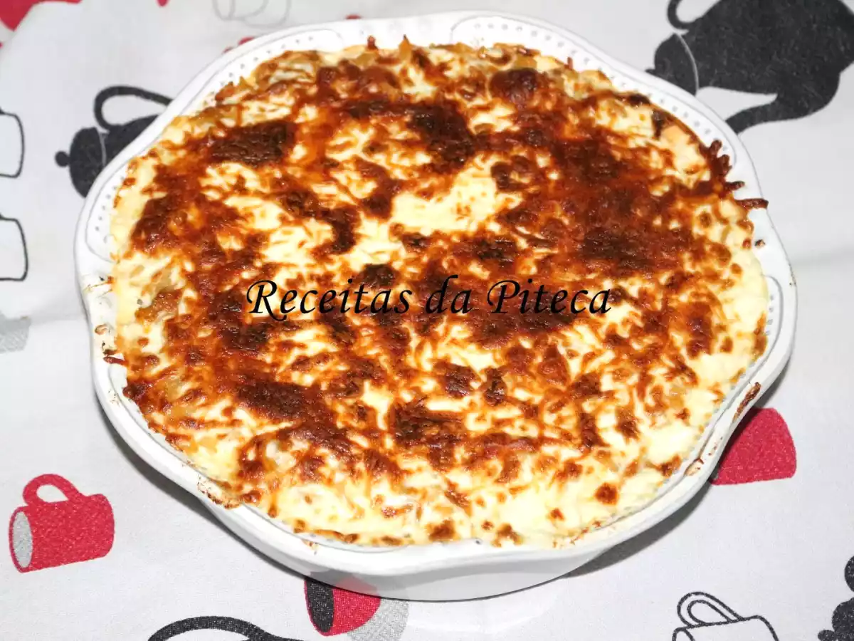 Gratinado de carne picada e bacon