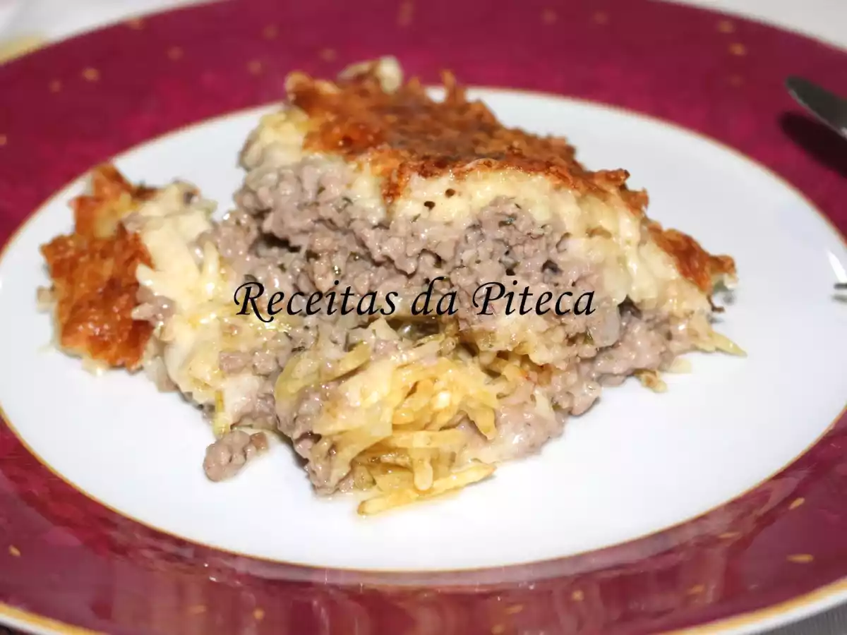 Gratinado de carne picada e batata palha - foto 2