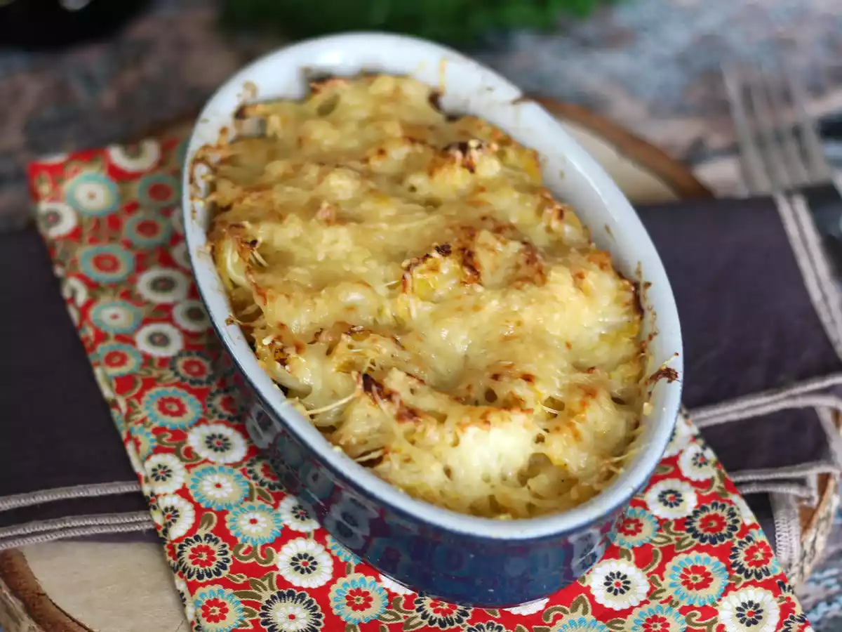 Gratinado de couve com molho bechamel e queijo - foto 2
