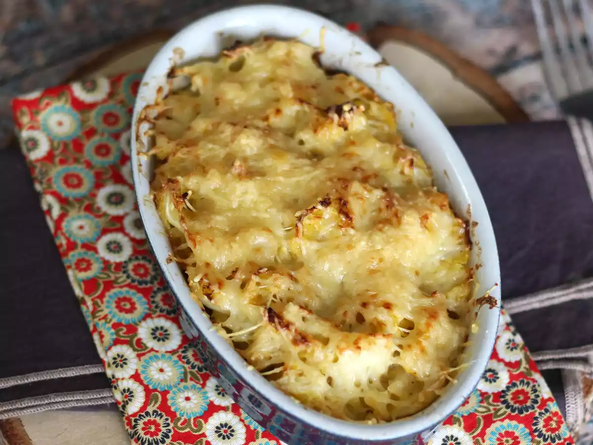 Gratinado de couve com molho bechamel e queijo - foto 4