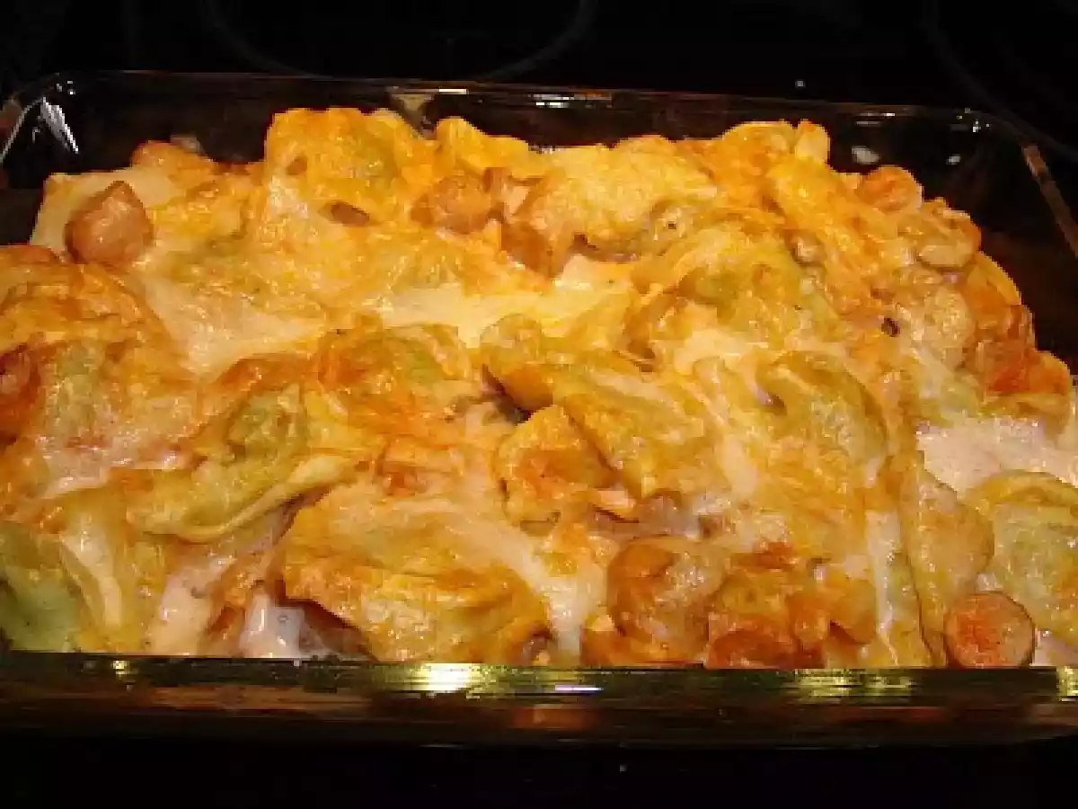 Gratinado tortelinis de ricota e espinafres