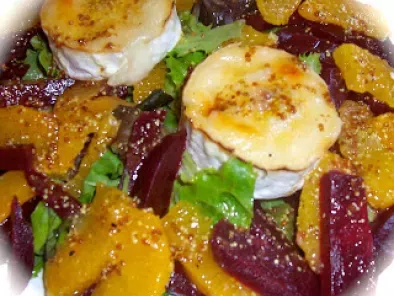 Grilled Goat's Cheese and Orange Salad / Salada de Laranja e Queijo de Cabra Grelhado!