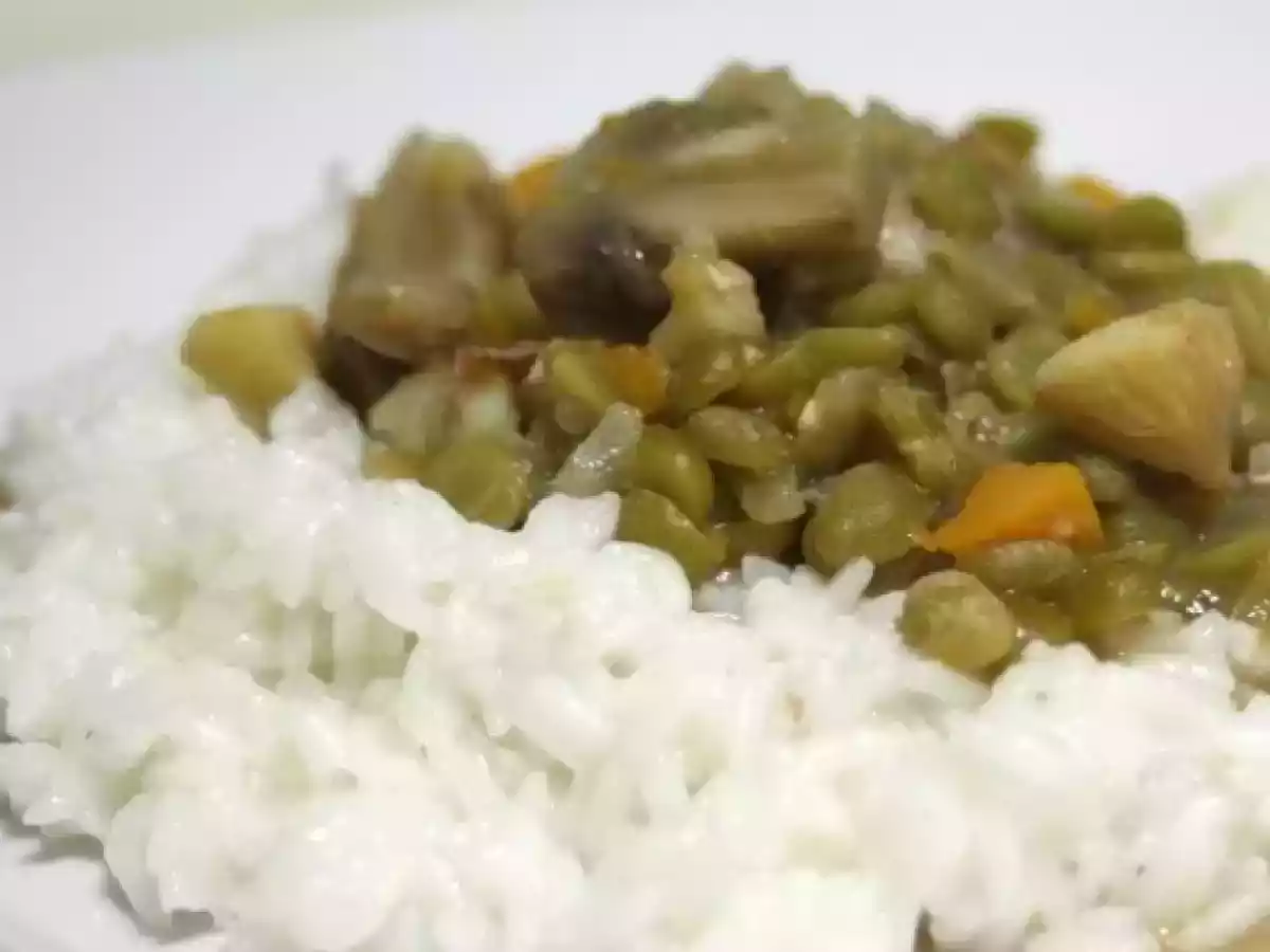 Guisado de lentilhas com castanhas e cogumelos - vegano