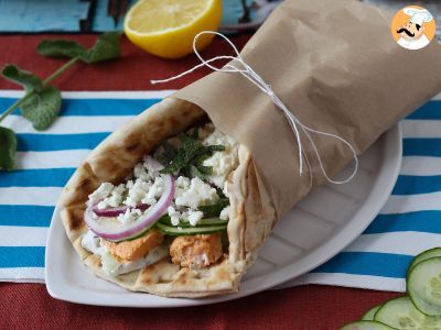 Gyros de salmão com molho tzatziki: Uma Fusão De Sabores Irresistível! - foto 5