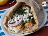 Gyros de salmão com molho tzatziki: Uma Fusão De Sabores Irresistível!, foto 1