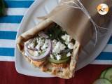 Gyros de salmão com molho tzatziki: Uma Fusão De Sabores Irresistível!, foto 3