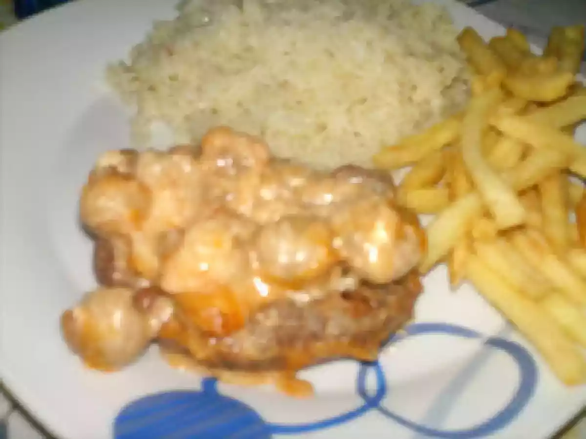 Hamburgers no forno com cogumelos