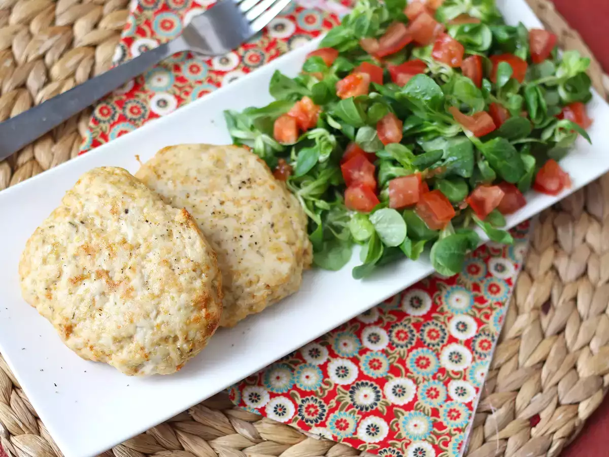 Hambúrguer de frango na Air Fryer: macio, suculento e fácil de fazer - foto 6