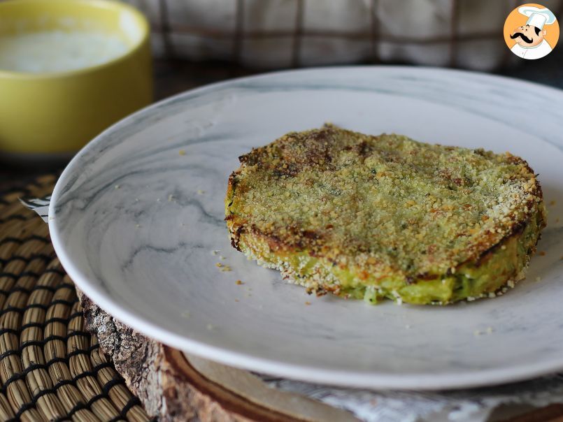 Hambúrguer vegetariano de abobrinha e batata feito na Air Fryer - foto 3