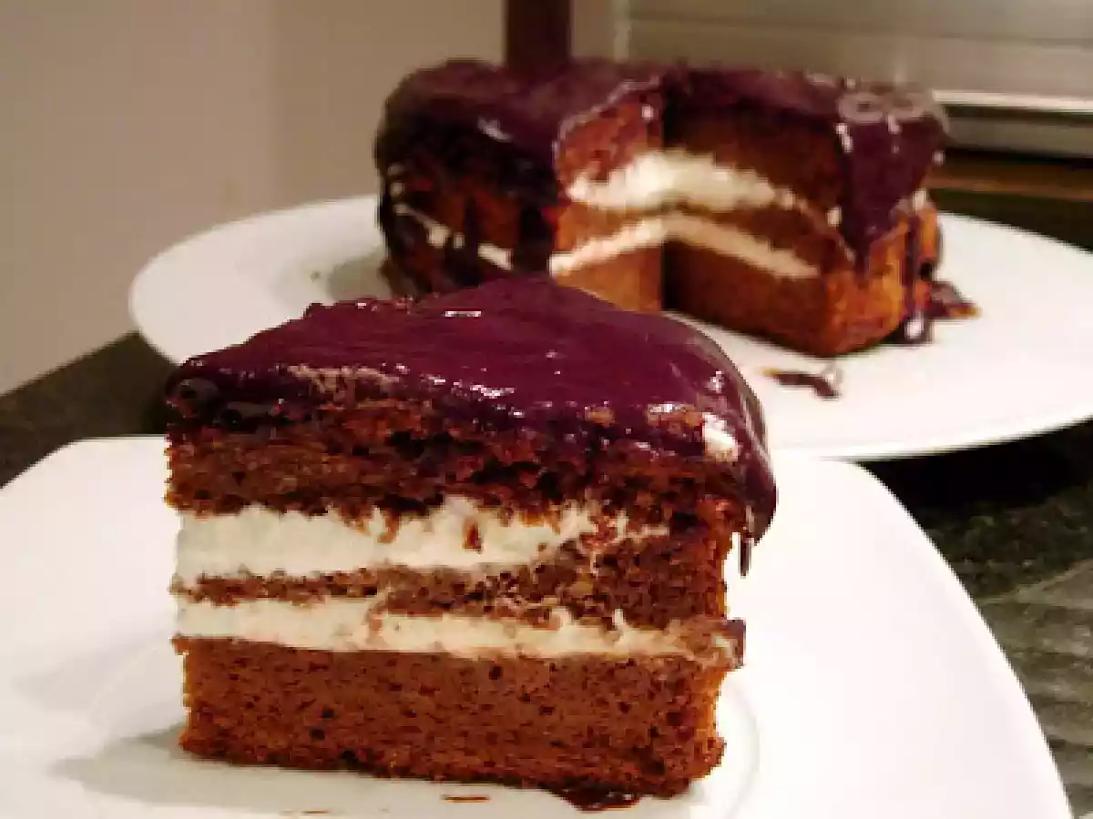 Hoje a Moira vem Jantar! Bolo de castanhas, Jeropiga e chocolate - foto 2