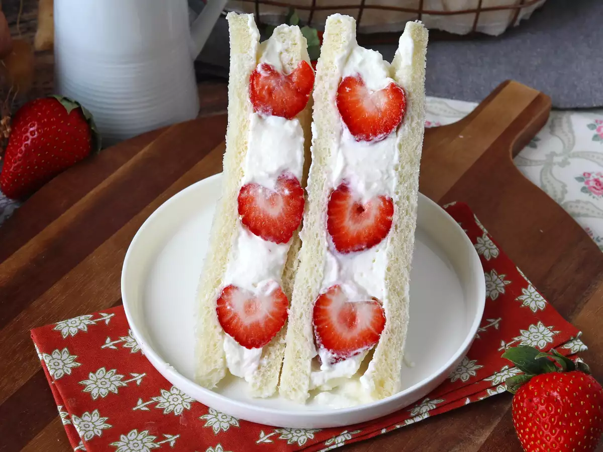 Ichigo sando, o sanduíche de morango japonês! - foto 4