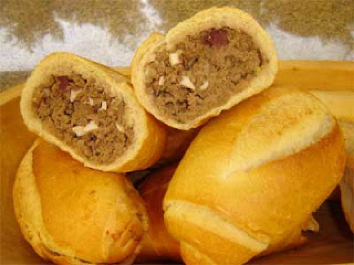 Incrementando os cacetinhos da padaria - Buraco Quente