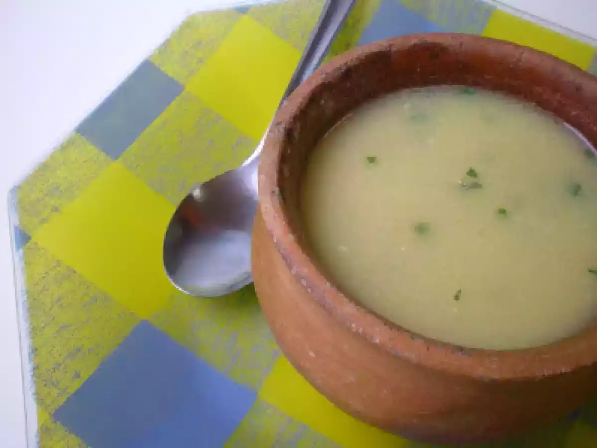 INDIAN CAULIFLOWER (SOPA INDIANA DE COUVE-FLOR)