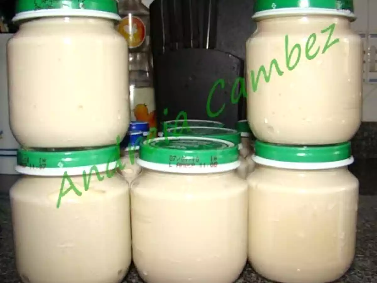 Iogurte de Banana, Laranja e Bolacha