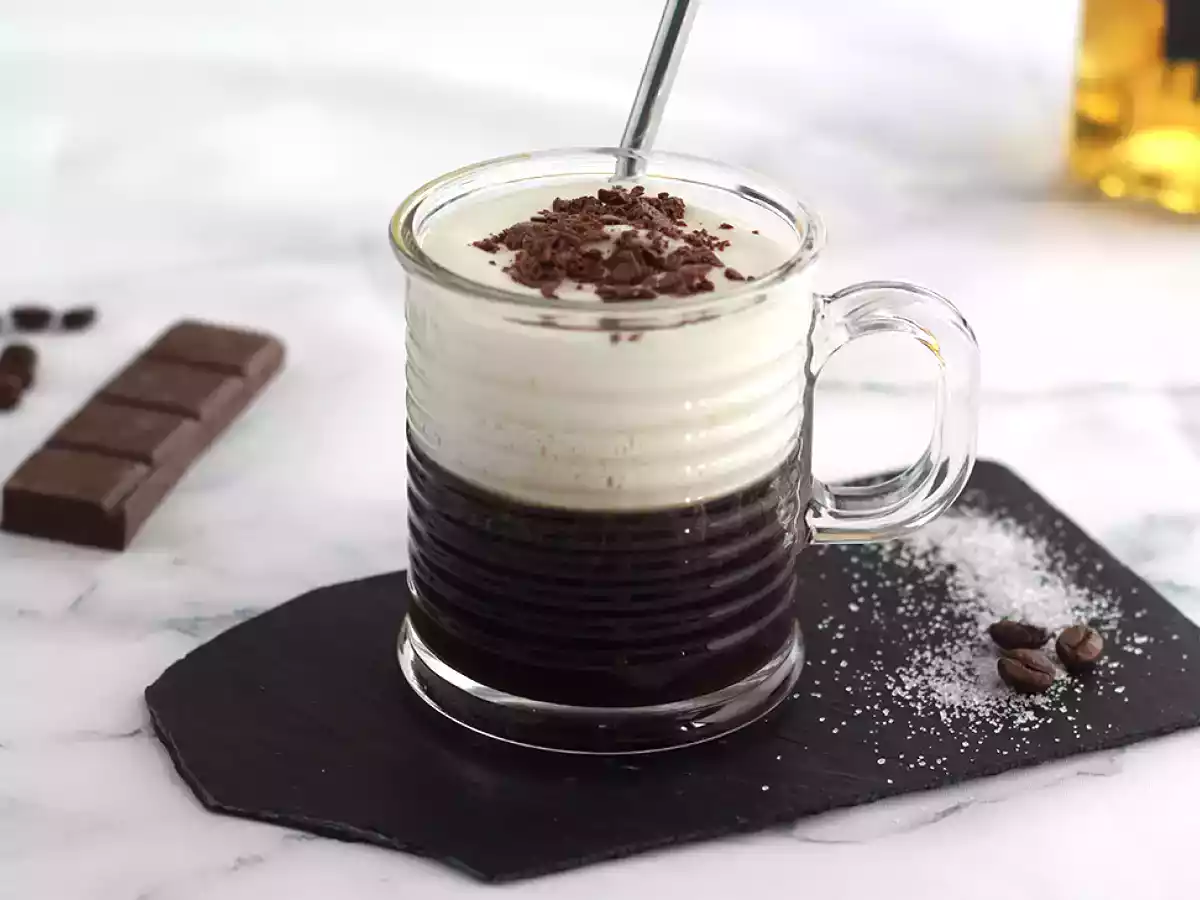 Irish Coffee (café com whisky e chantilly) - foto 4