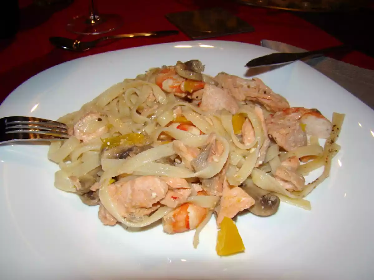 Jantar de Aniversário da Lara - Massada de Salmão com Camarão - foto 7