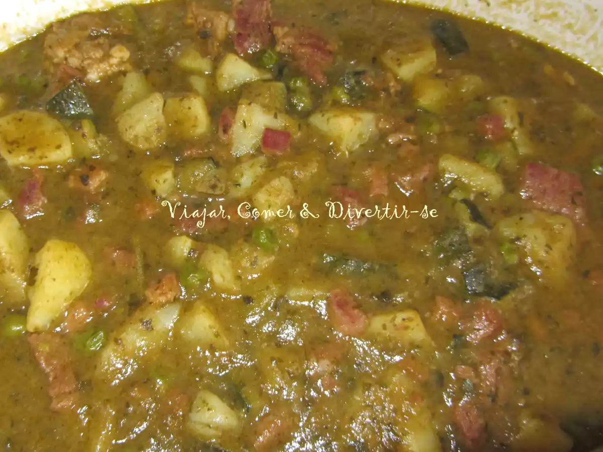 Jardineira de Carne com Ervilhas e Courgettes