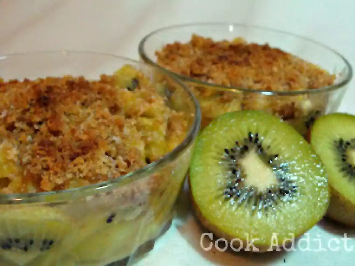 Kiwi com crumble de coco