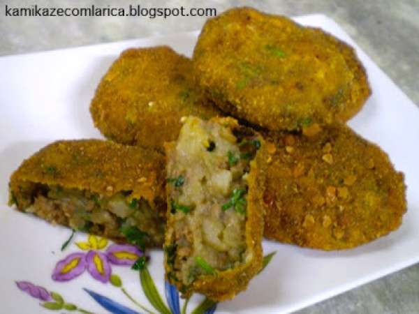 Korokke de carne moída