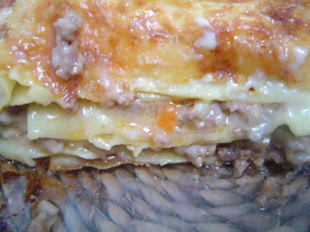 Lasanha bolonhesa com béchamel - foto 2