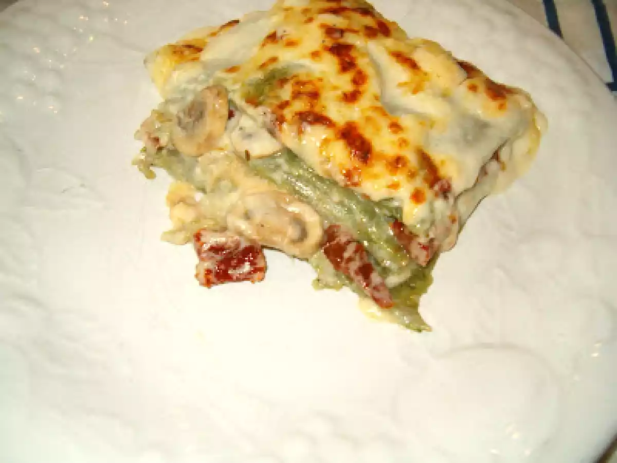 Lasanha verde com cogumelos e tomate seco - foto 2