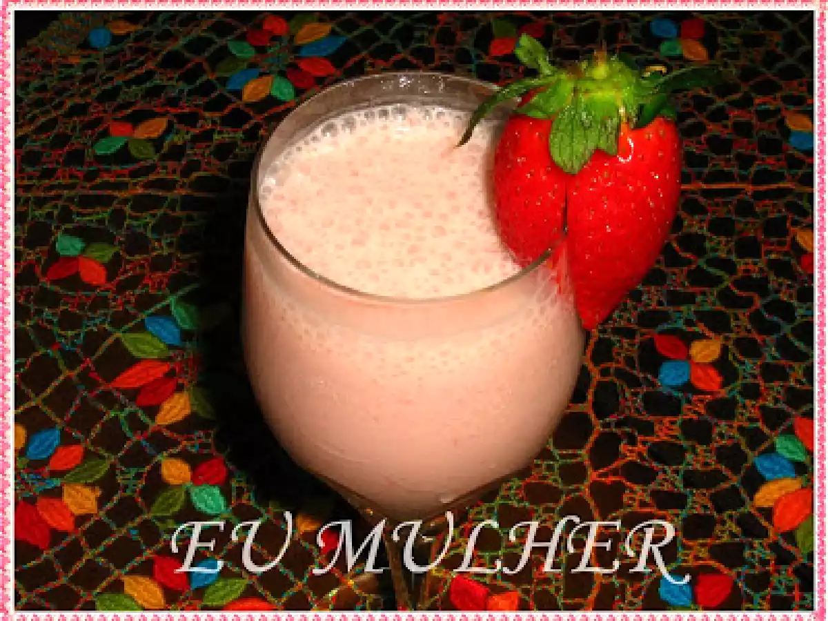 LASSI DE MORANGO COM ÁGUA DE ROSAS - PARTICIPAÇÃO DO DIA ROSA - foto 4