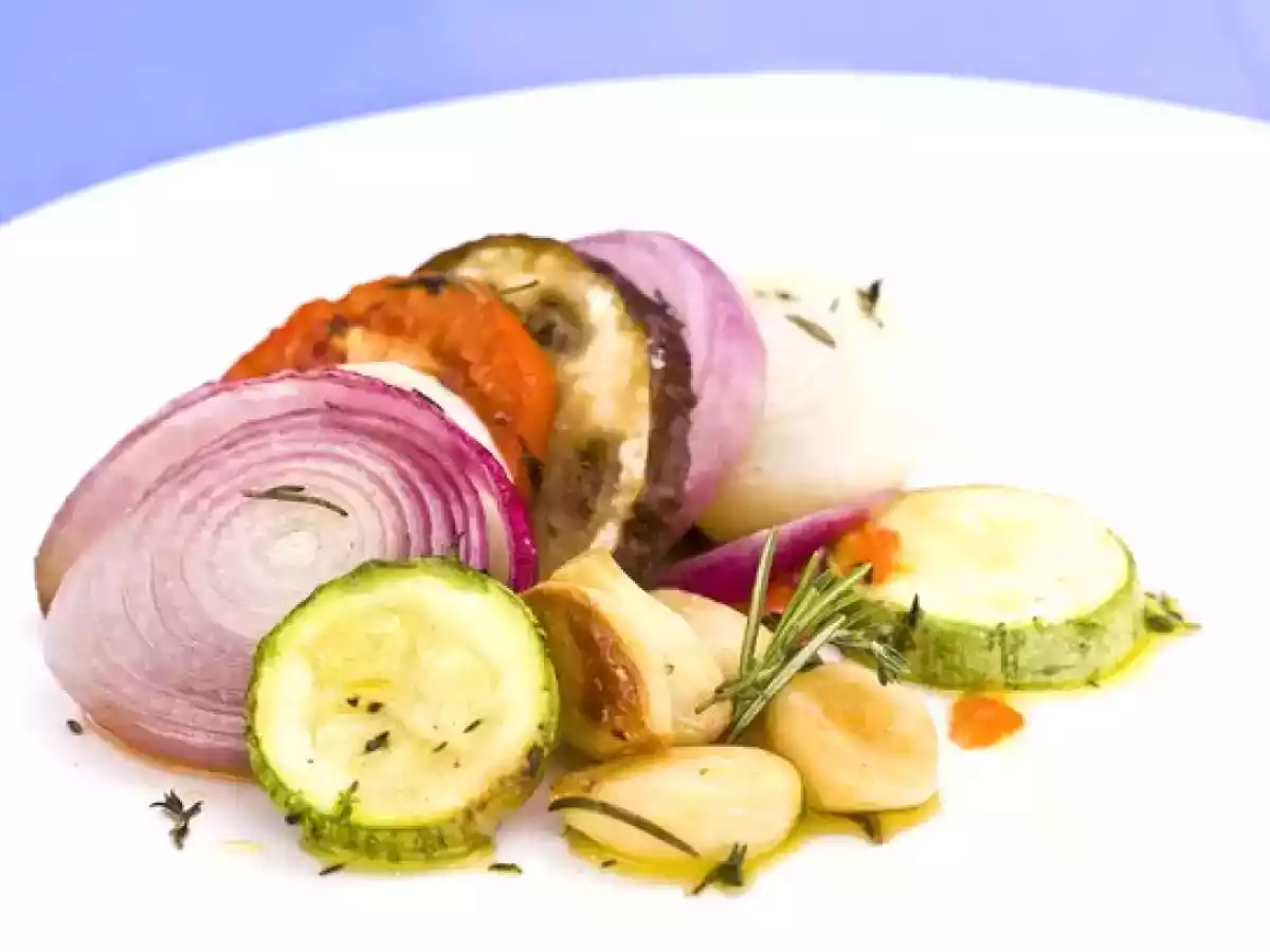 Legumes ao forno ao perfume de ervas finas light