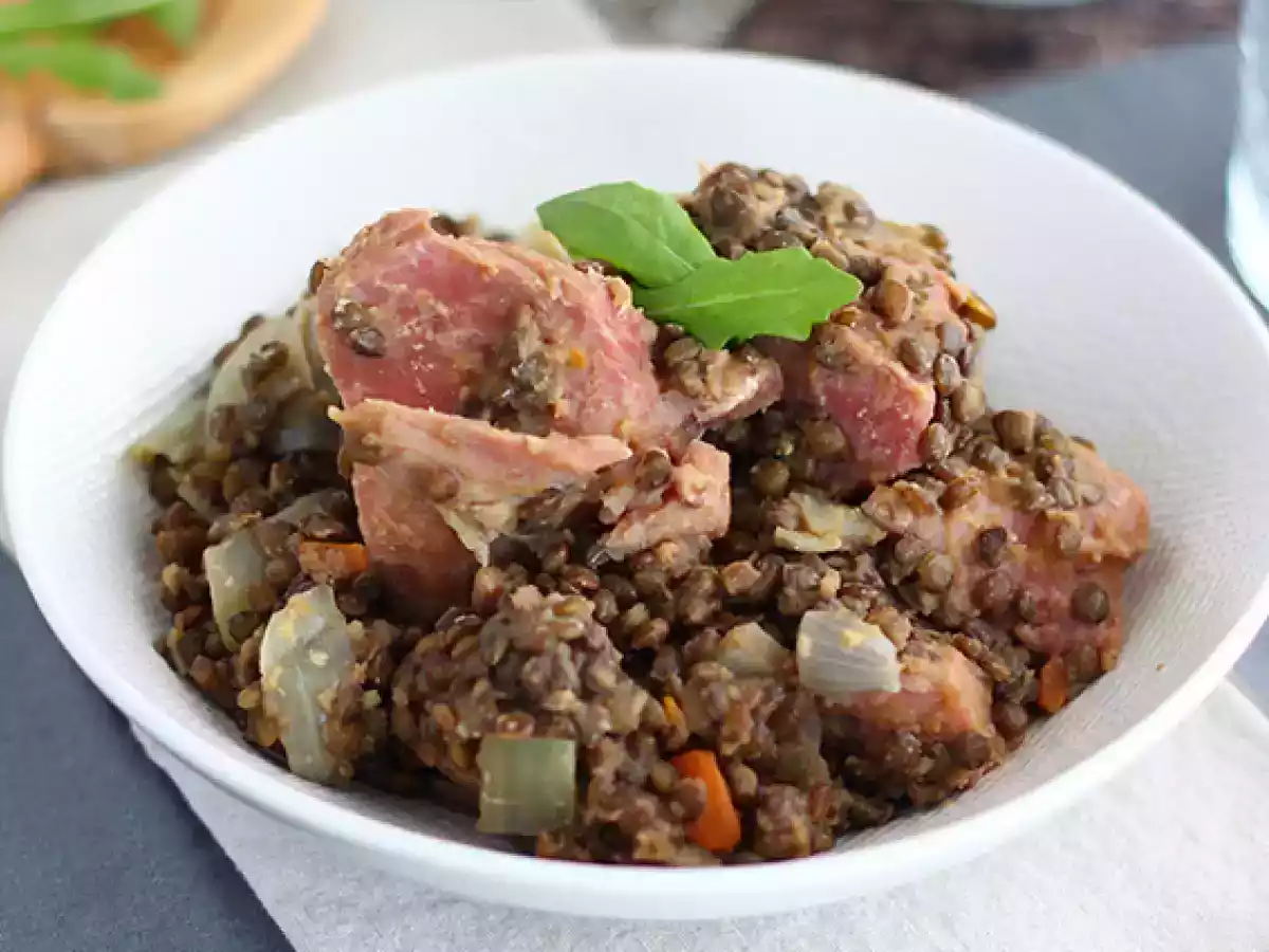 Lentilhas com Carne de Porco (Petit Salé aux Lentilles) - foto 2