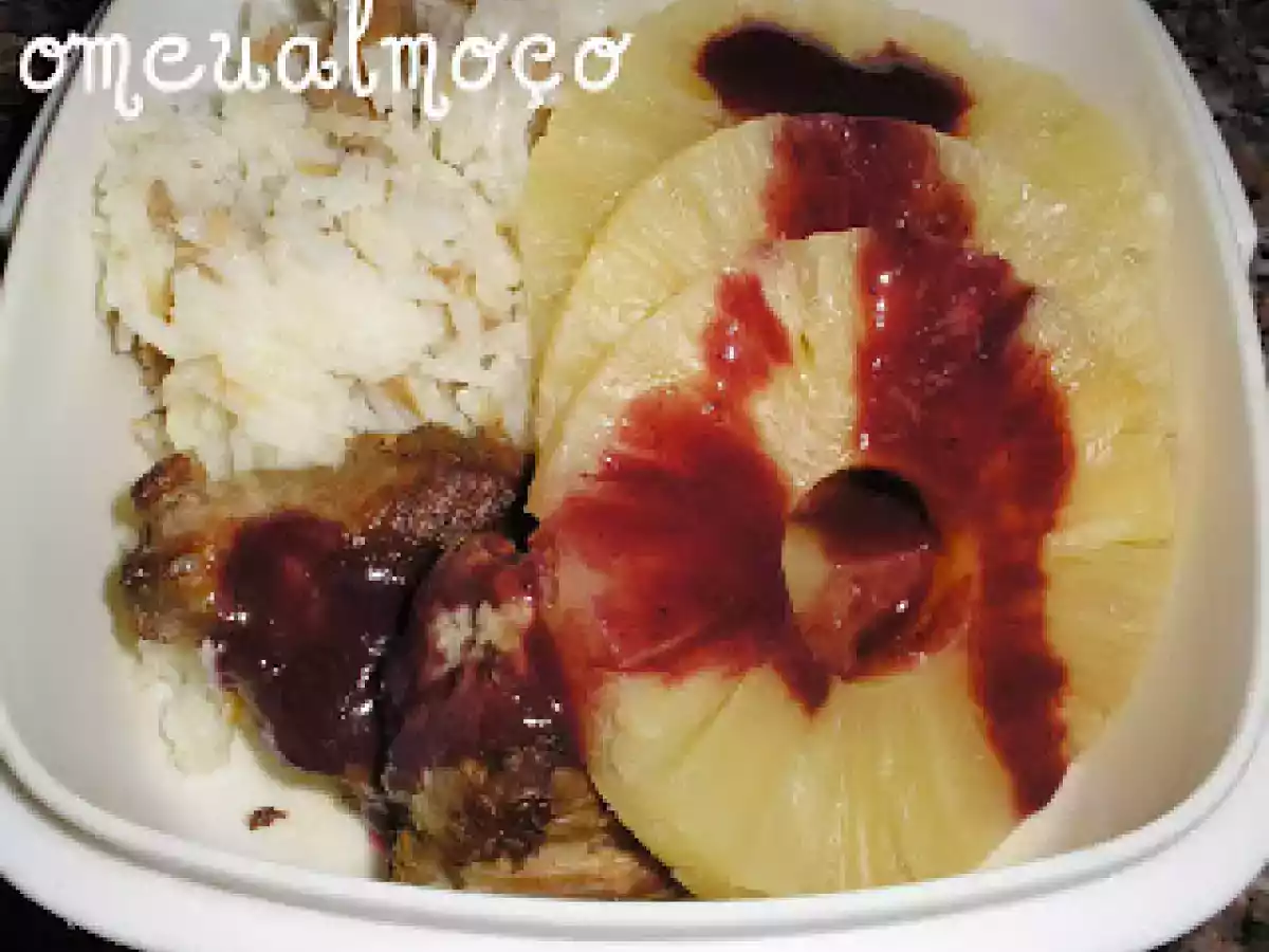Lombinhos de porco com molho de frutos vermelhos - foto 2