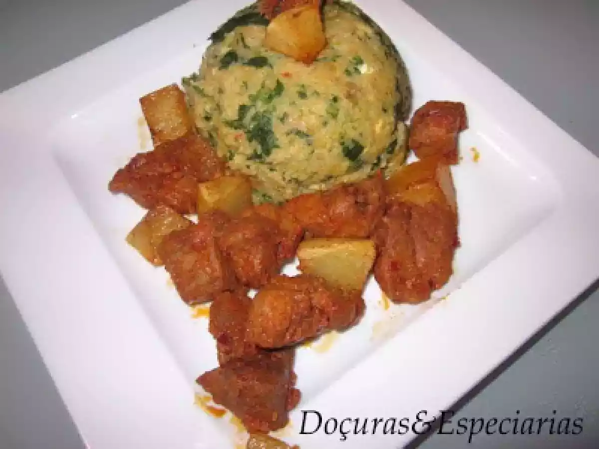 Lombinhos de Porco Fritos com Migas de Grelos