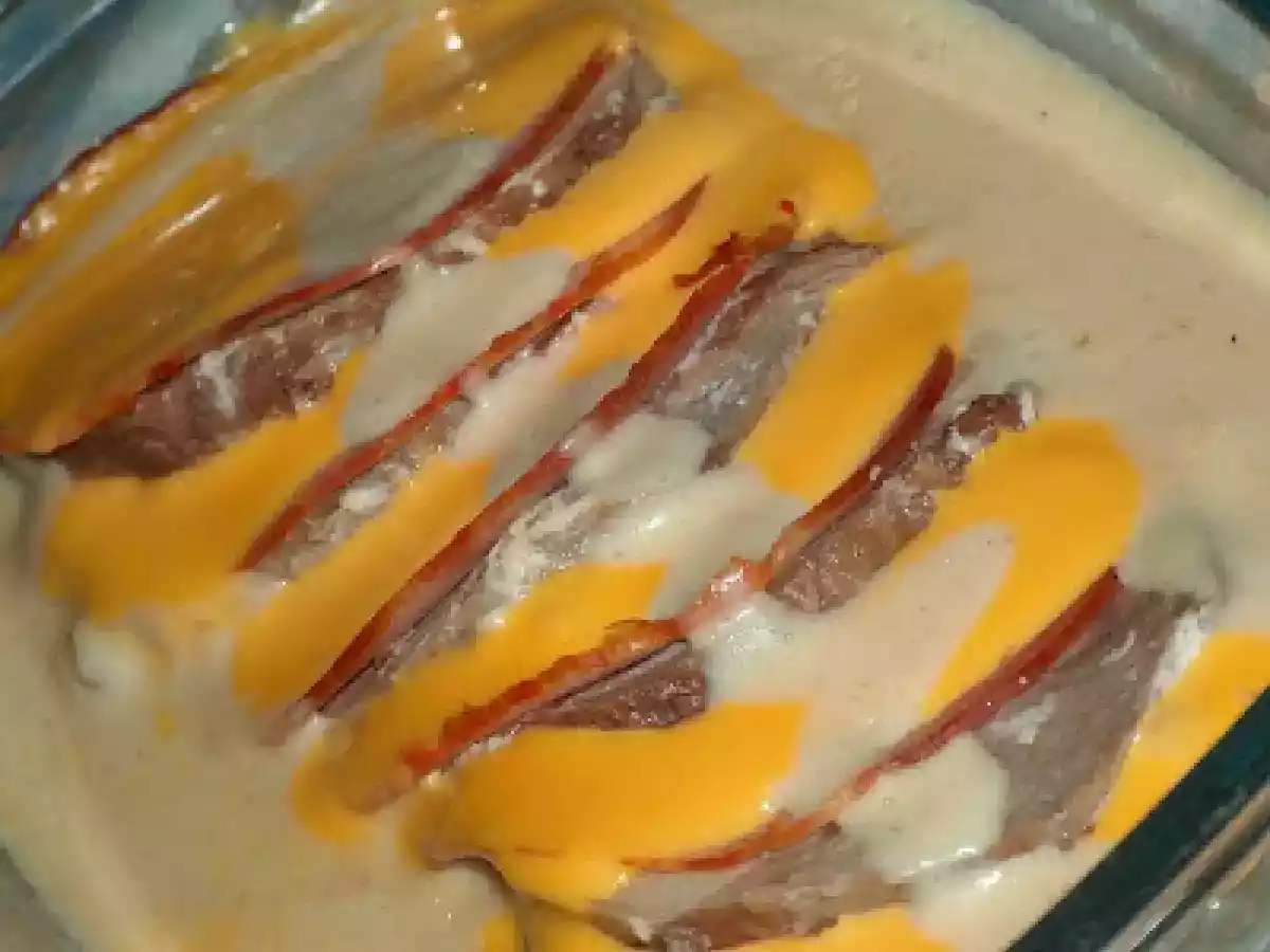 LOMBO DE PORCO COM QUEIJO E PAIO