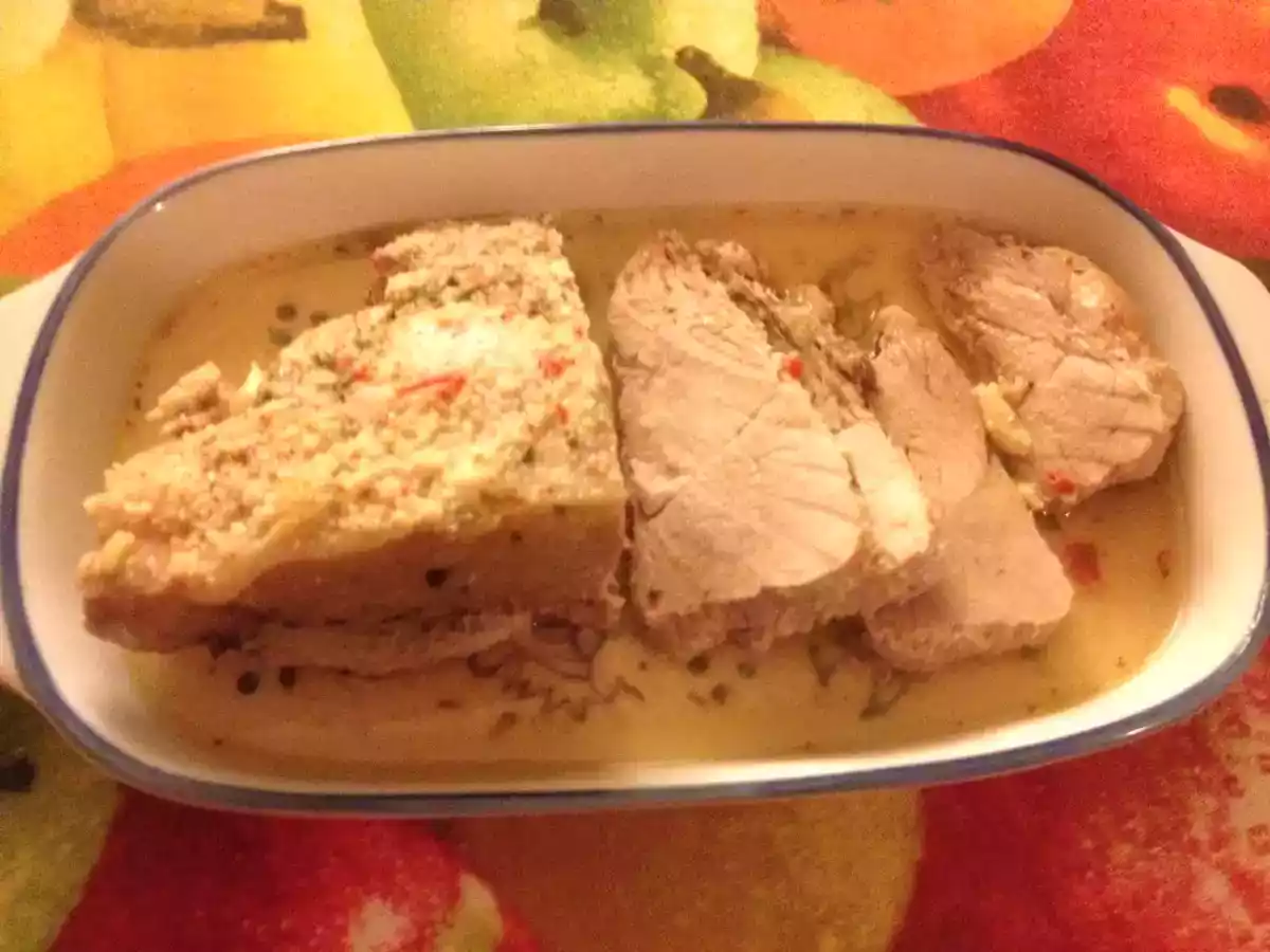 Lombo de porco no forno aromatizado com ervas. - foto 2