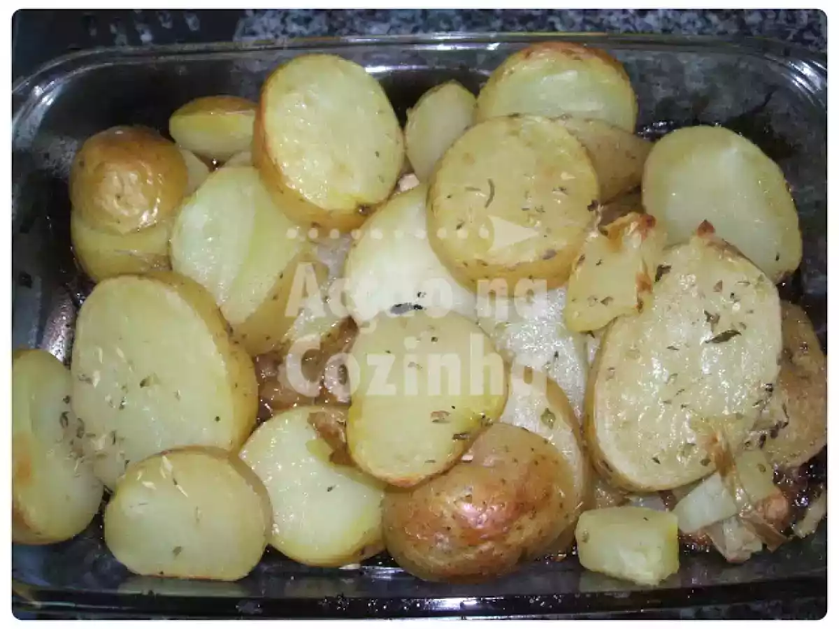 Lombo de porco recheado com farinheira e acompanhado com castanhas - foto 11