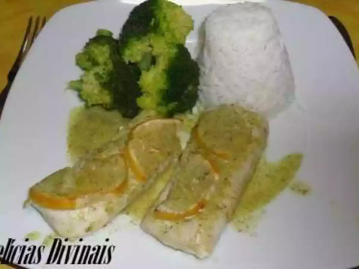 Lombos de Pescada com Molho de Limão e Ervas - foto 2