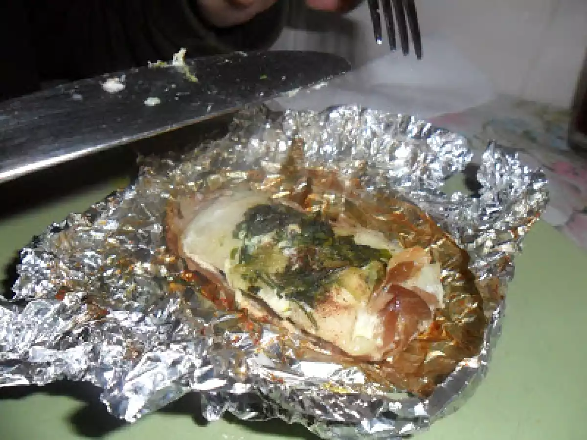 Lombos de Pescada com Presunto em Papelotes Aromatizados com Coentros - foto 3