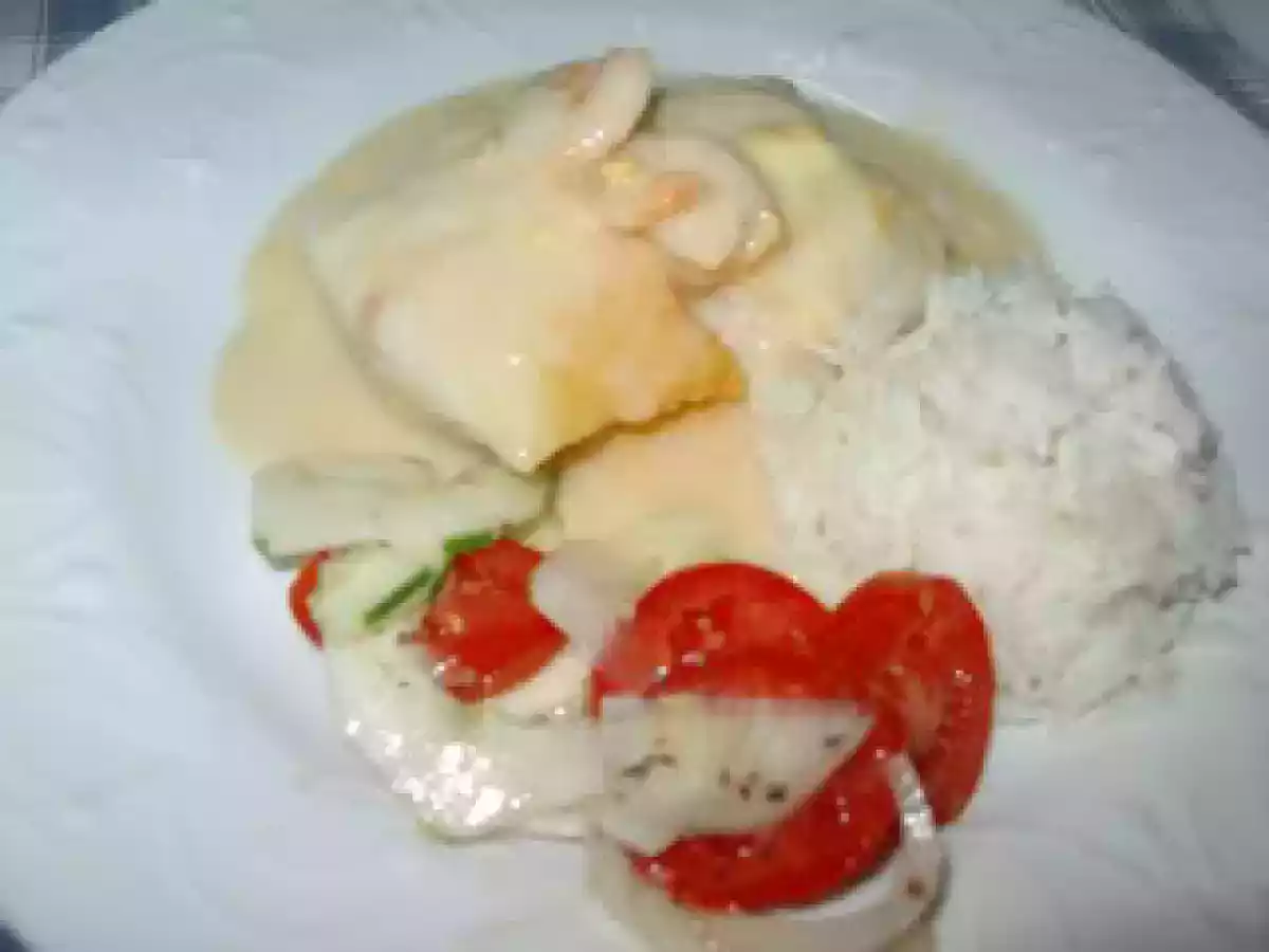 Lombos de pescada em molho cremoso e arroz basmati