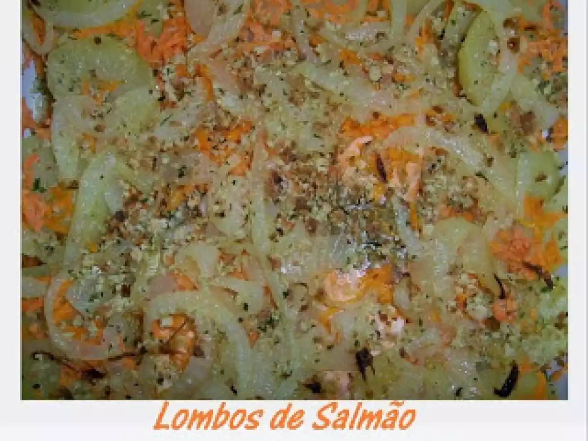 Lombos de Salmão em Cebolada enriquecida - foto 2