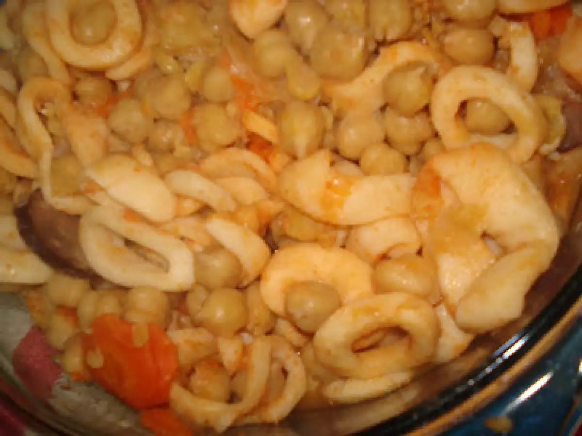 Lulas guisadas com grão... - foto 4