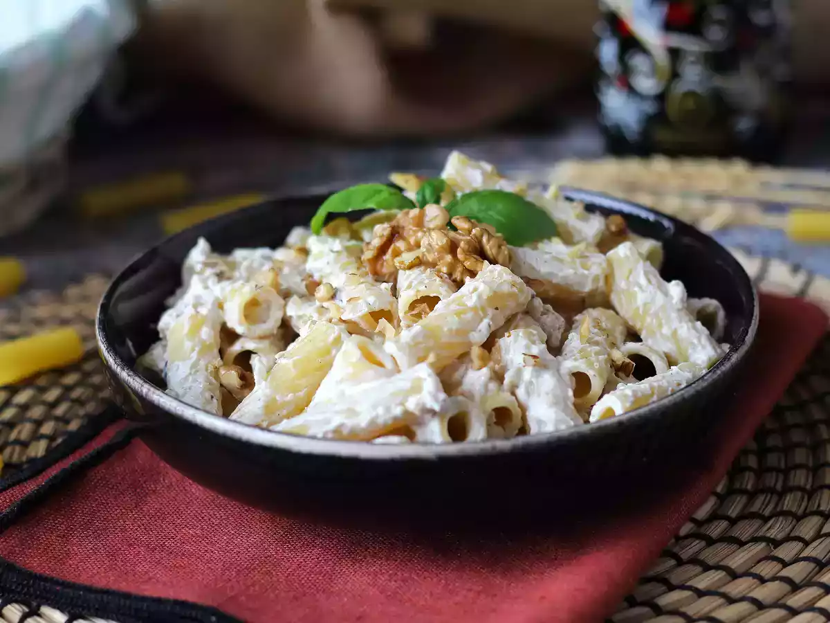 Macarrão ao creme de ricota e nozes, simplesmente irresistível