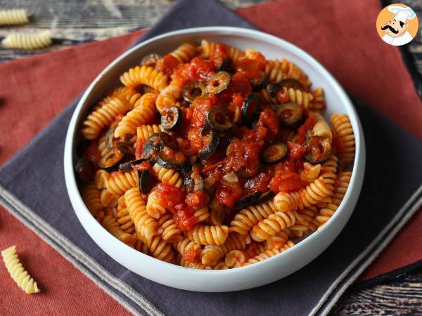 Macarrão ao molho de azeitona: econômico, saboroso e fácil de preparar! - foto 3