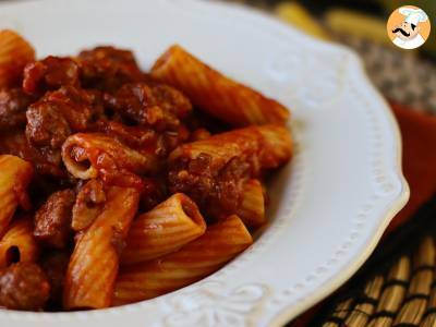 Macarrão ao molho de salsicha fresca (linguiça): um prato simples com sabor intenso - foto 4