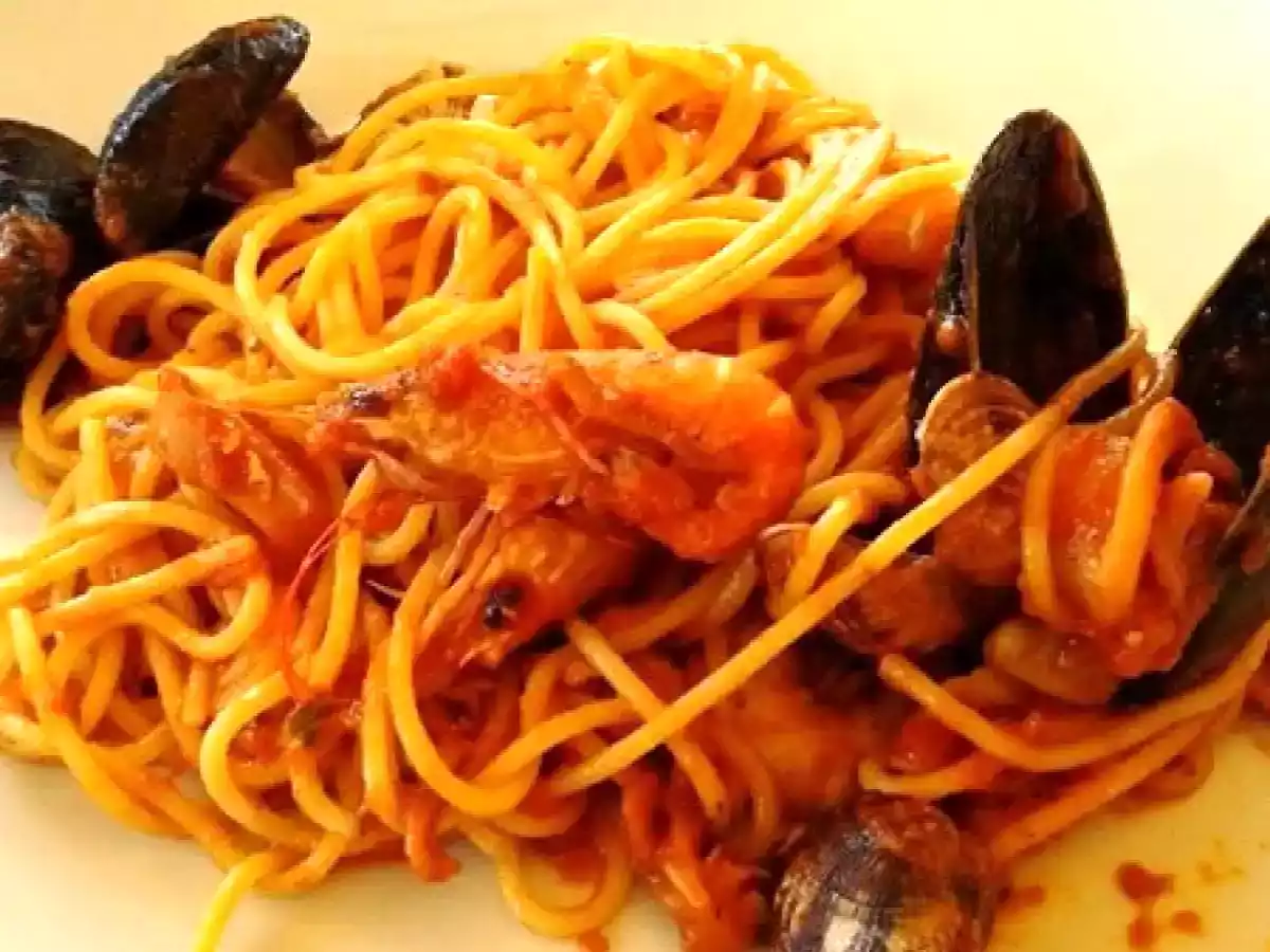Macarrão com frutos do mar