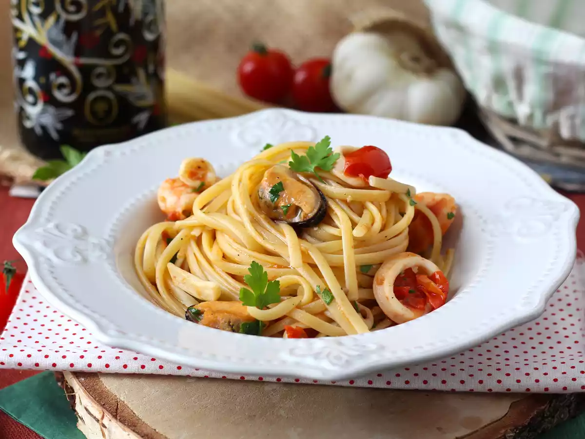 Macarrão com frutos do mar, um prato delicioso e rápido a preparar! - foto 6