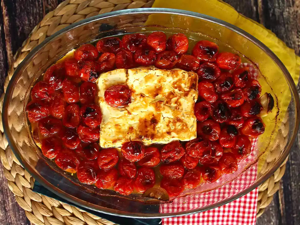 Macarrão com queijo feta assado - Baked feta pasta - foto 3