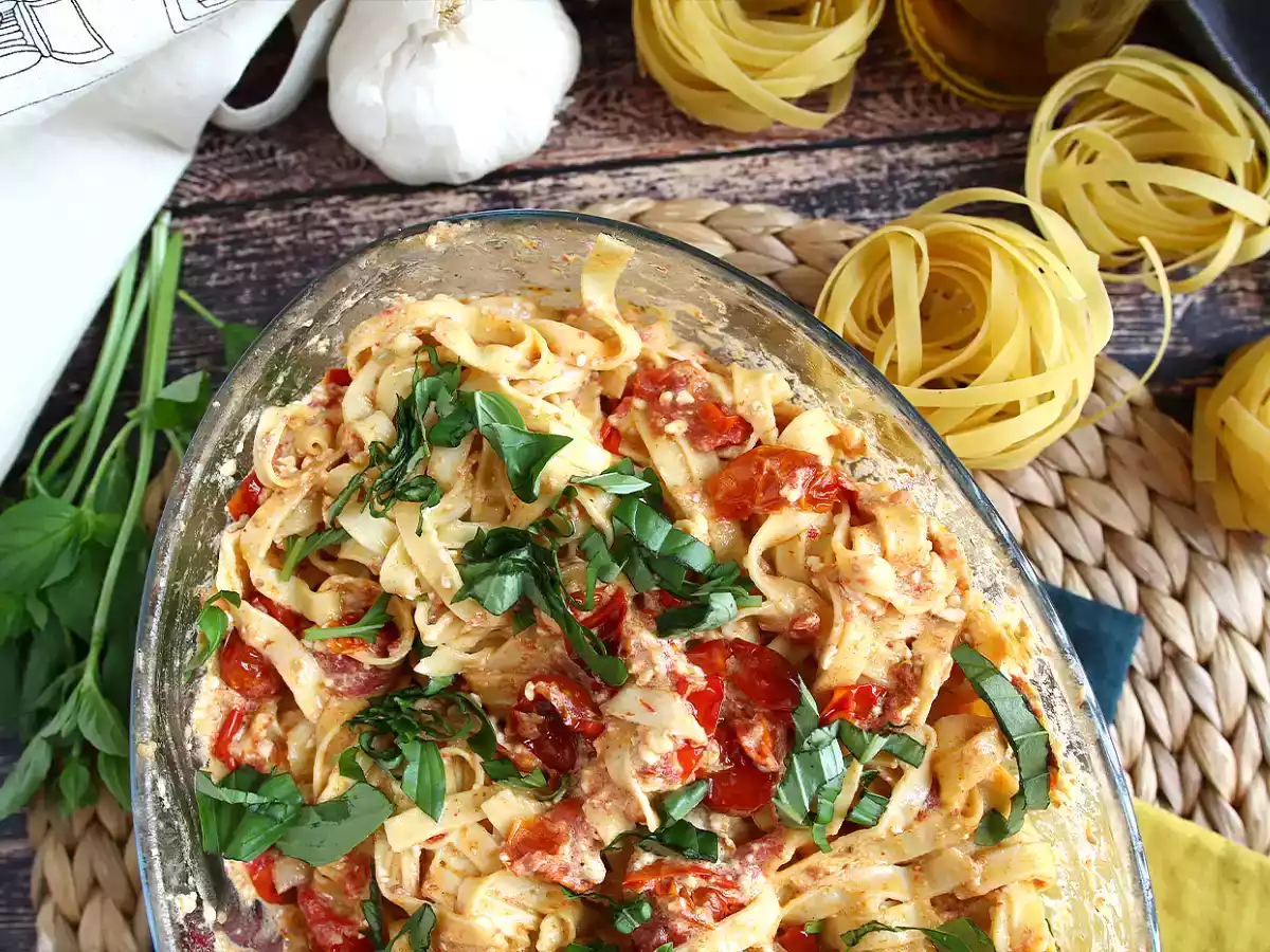 Macarrão com queijo feta assado - Baked feta pasta - foto 7