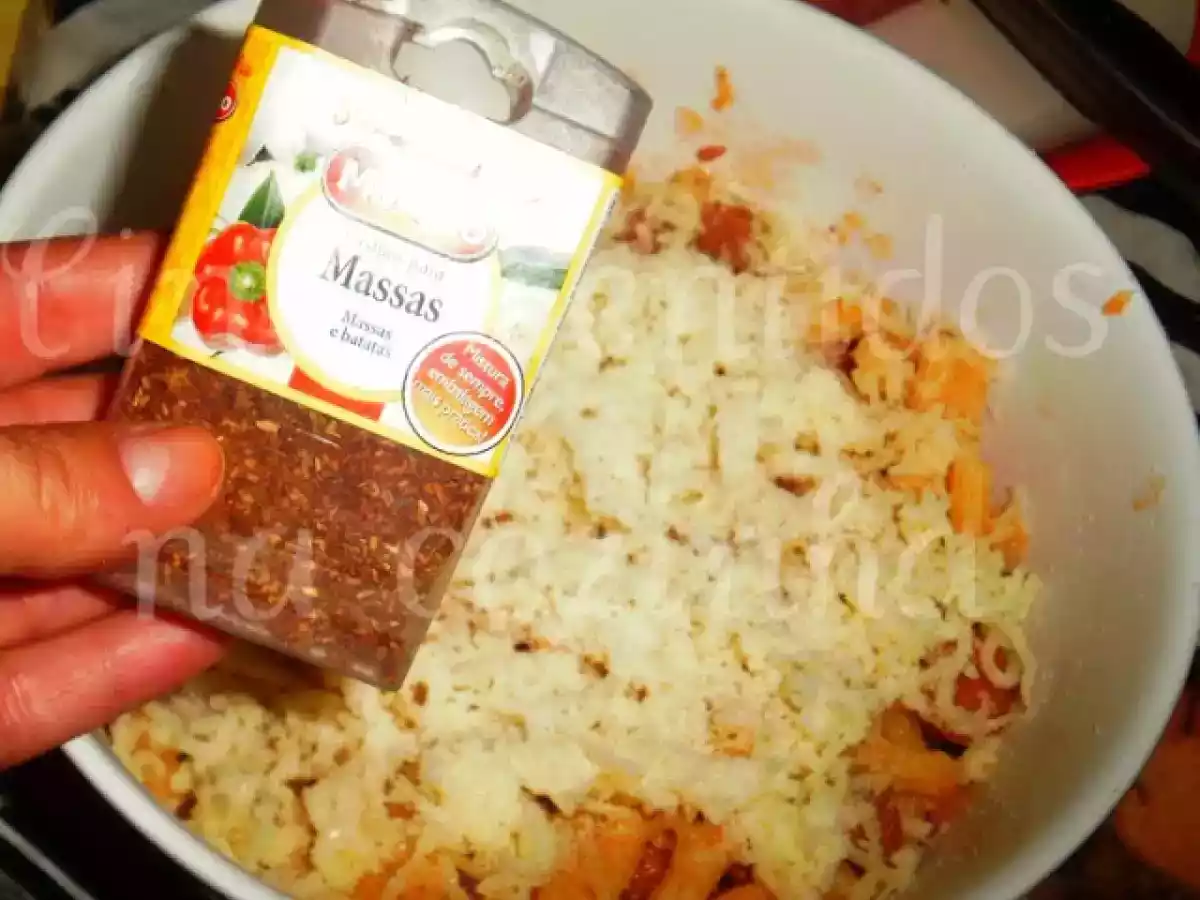 Macarrão com salsichas - foto 8