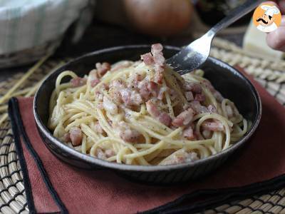 Macarrão cremoso com bacon e parmesão - foto 6