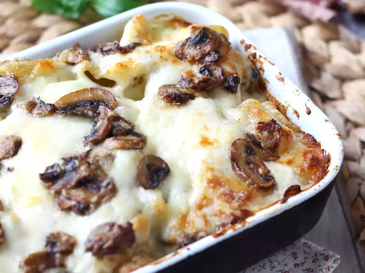 Macarrão gratinado com bechamel e cogumelos: o prato cremoso, gourmet e fácil de fazer - foto 2