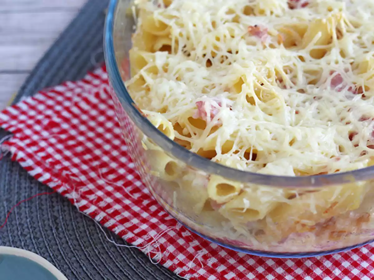 Macarrão gratinado (queijo e presunto) - foto 2